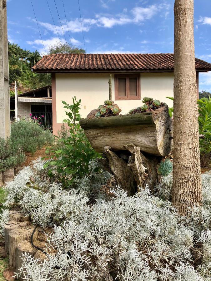דומינגוס מרטינס Sitio Dos Palmitos - Chale Palmeira Real מראה חיצוני תמונה